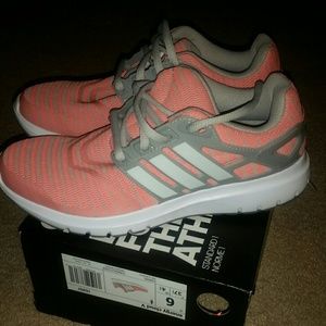 ADIDAS energy cloud V